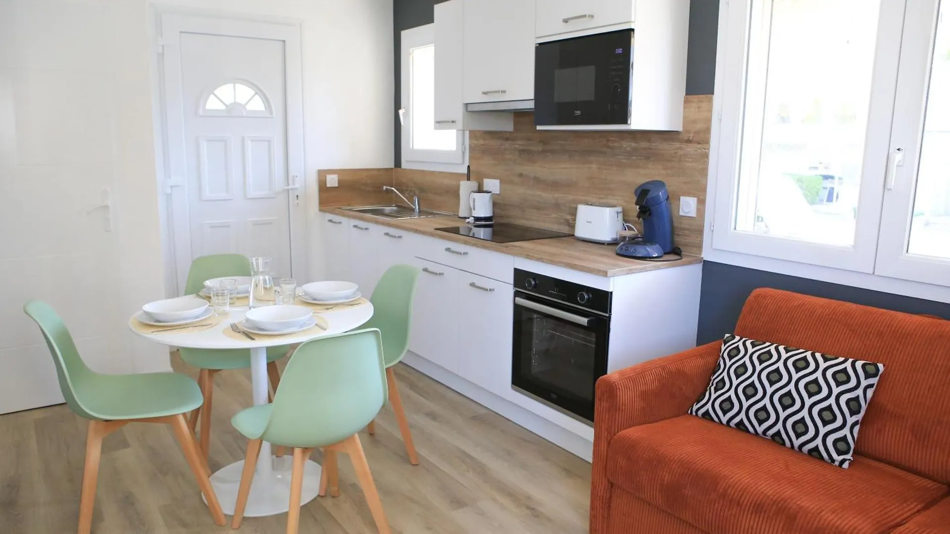 Charmant Appartement T2 Roussillon  France